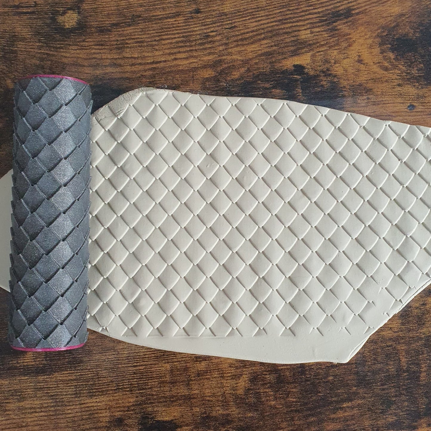 Rouleau de structure écailles de dragon