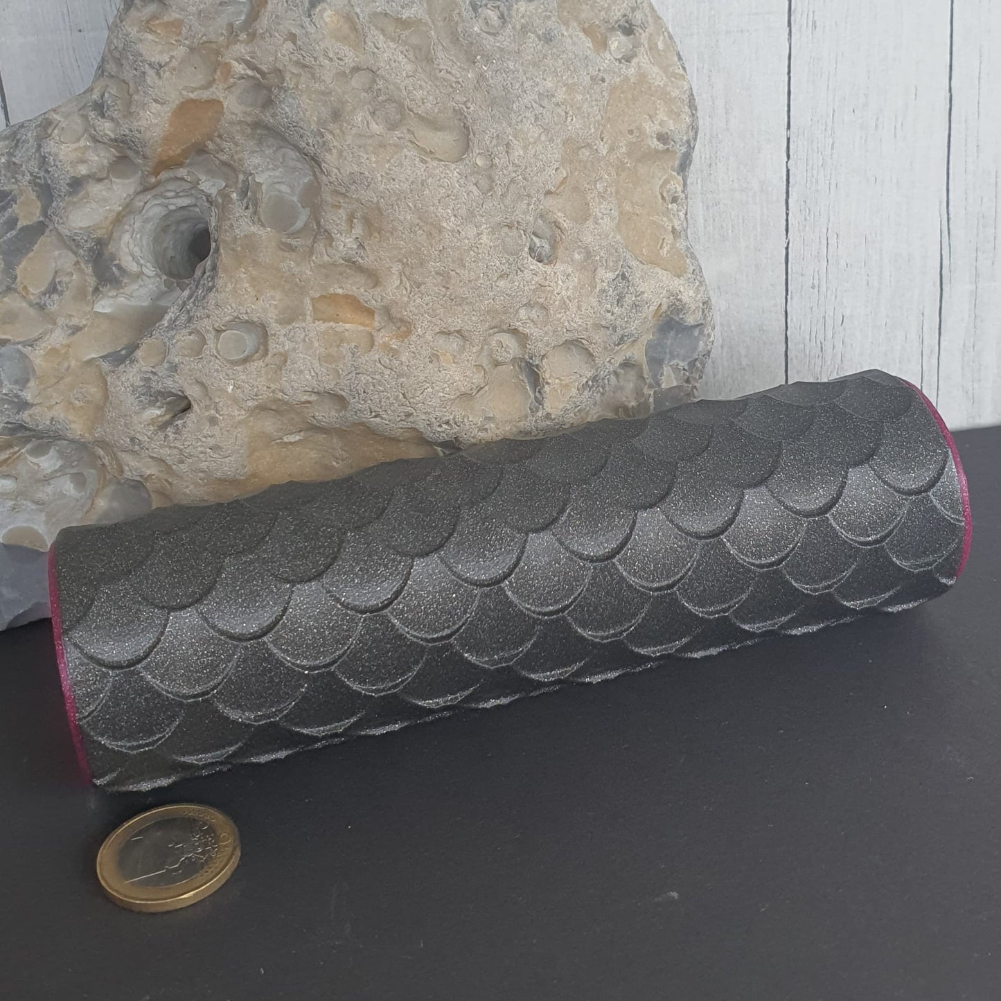 Structure en écailles de poisson/bardeaux de toit en rouleau