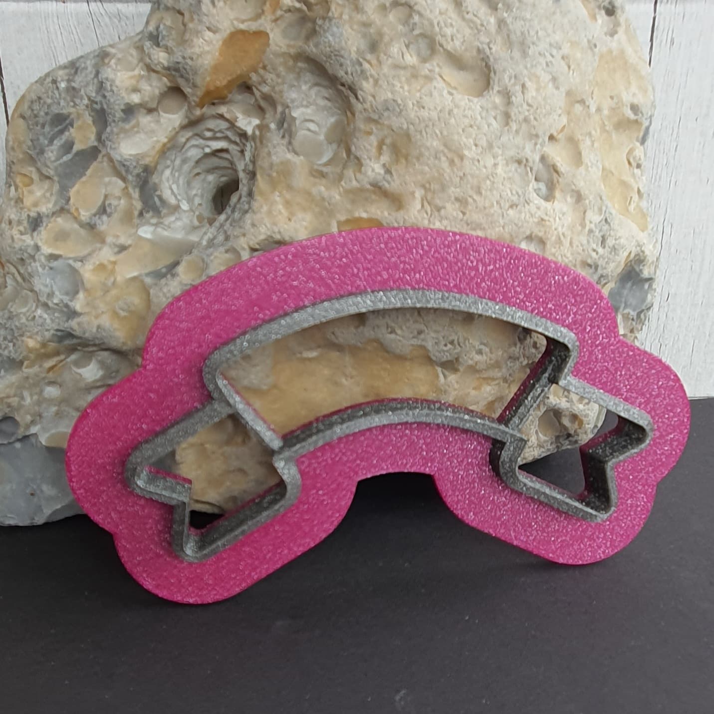 Cookie cutter banderole / banner