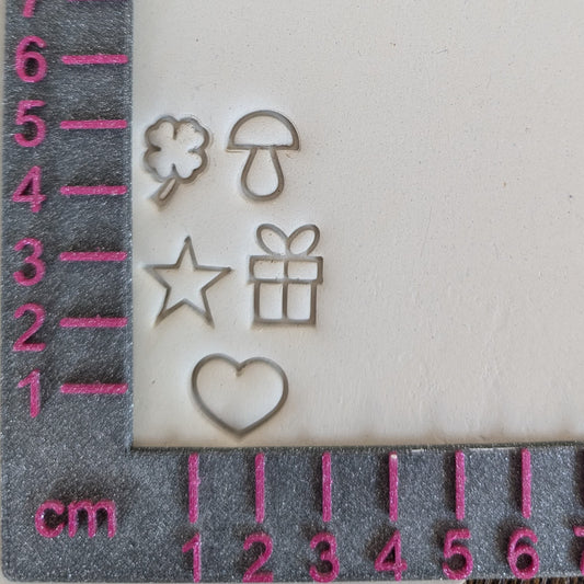 Tampon pour étiquettes cadeaux / pendentifs