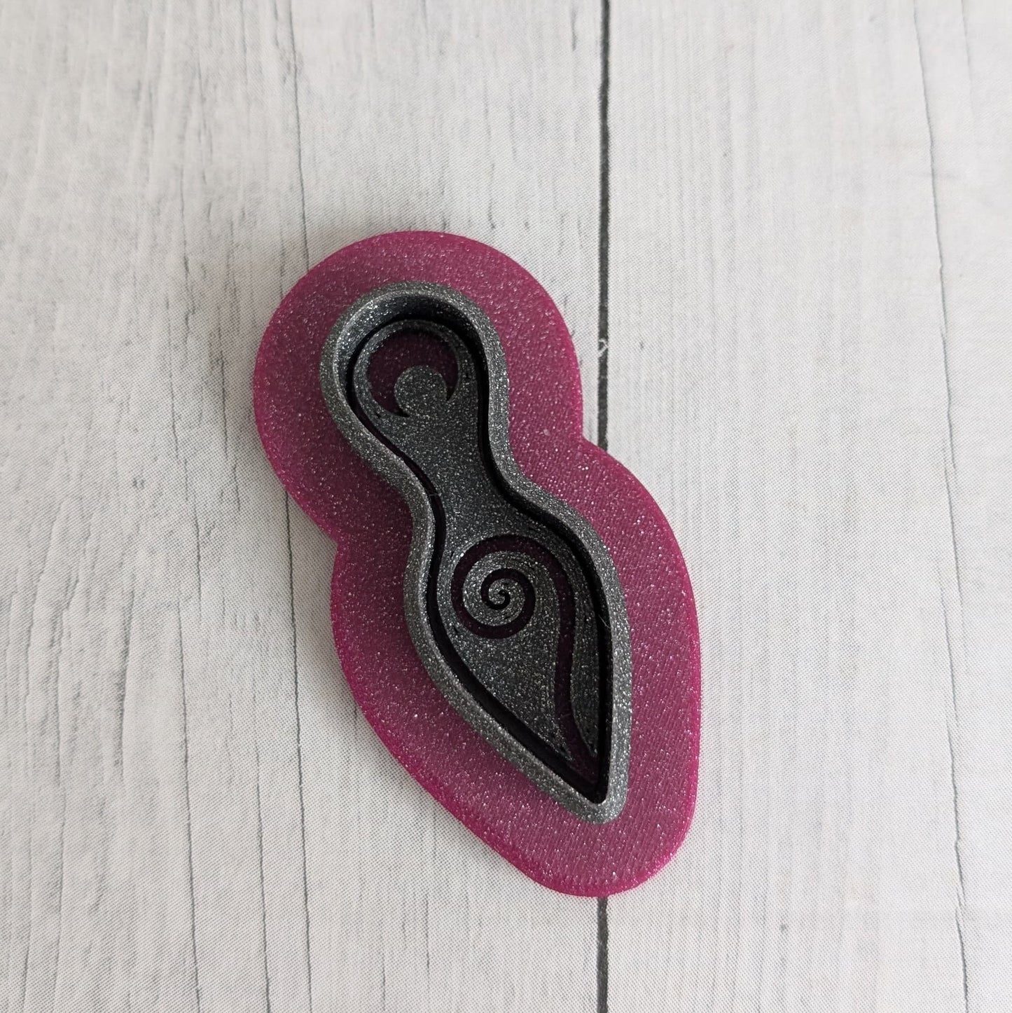 Ausstecher mit Stempel - Spiralgöttin