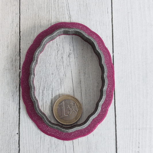 Étiquette cadeau / pendentif emporte-pièce