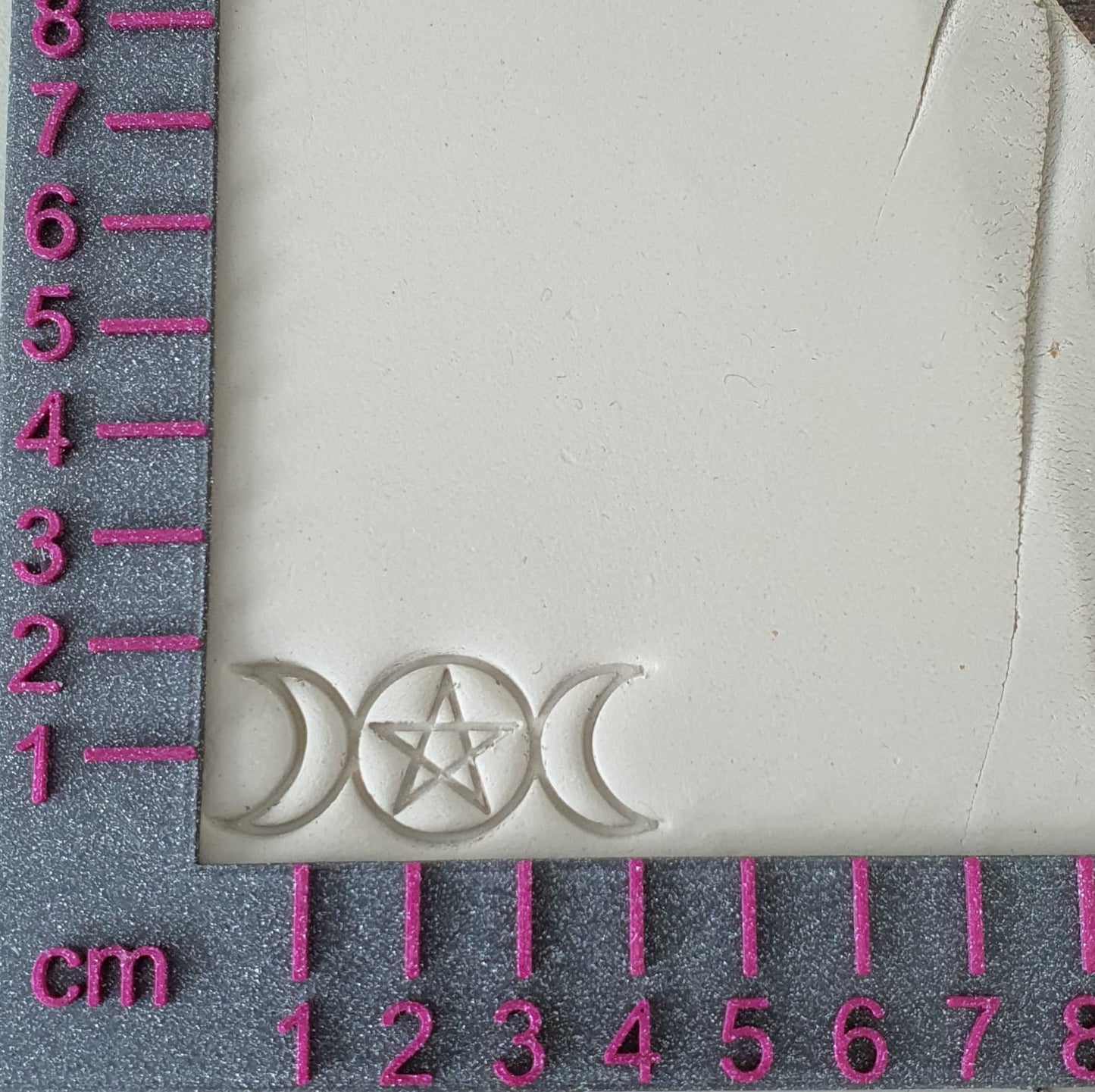 Stempel Dreifaltige Göttin mit Pentagramm