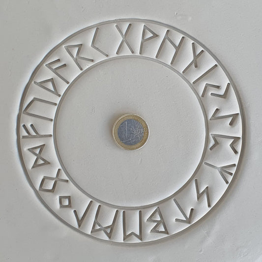 Timbre plaque runes couronne / cercle