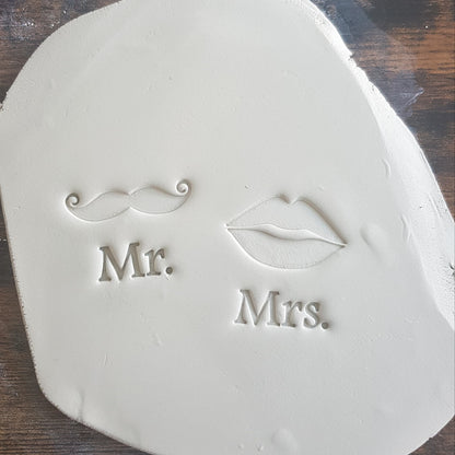 Jeu de tampons Mariage Mr. &amp; Mrs. Lot de 4 