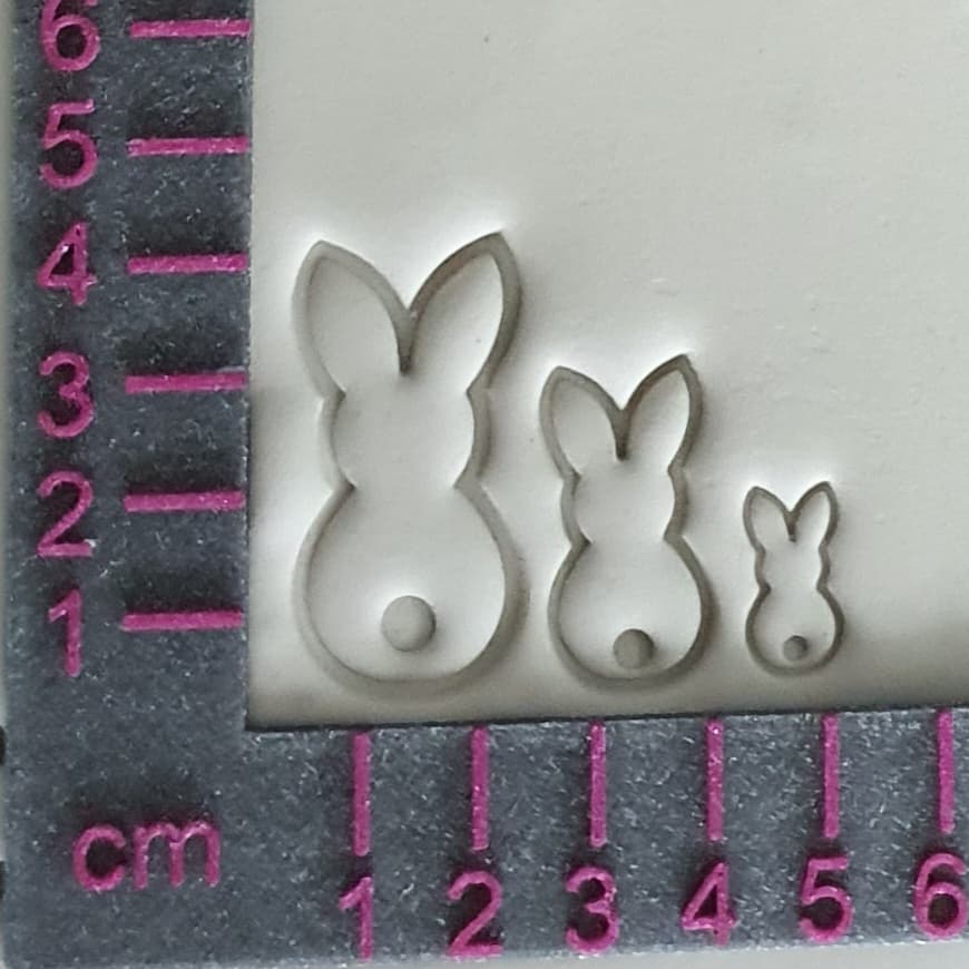 Set of 3 Bunnies rear view outline stamps